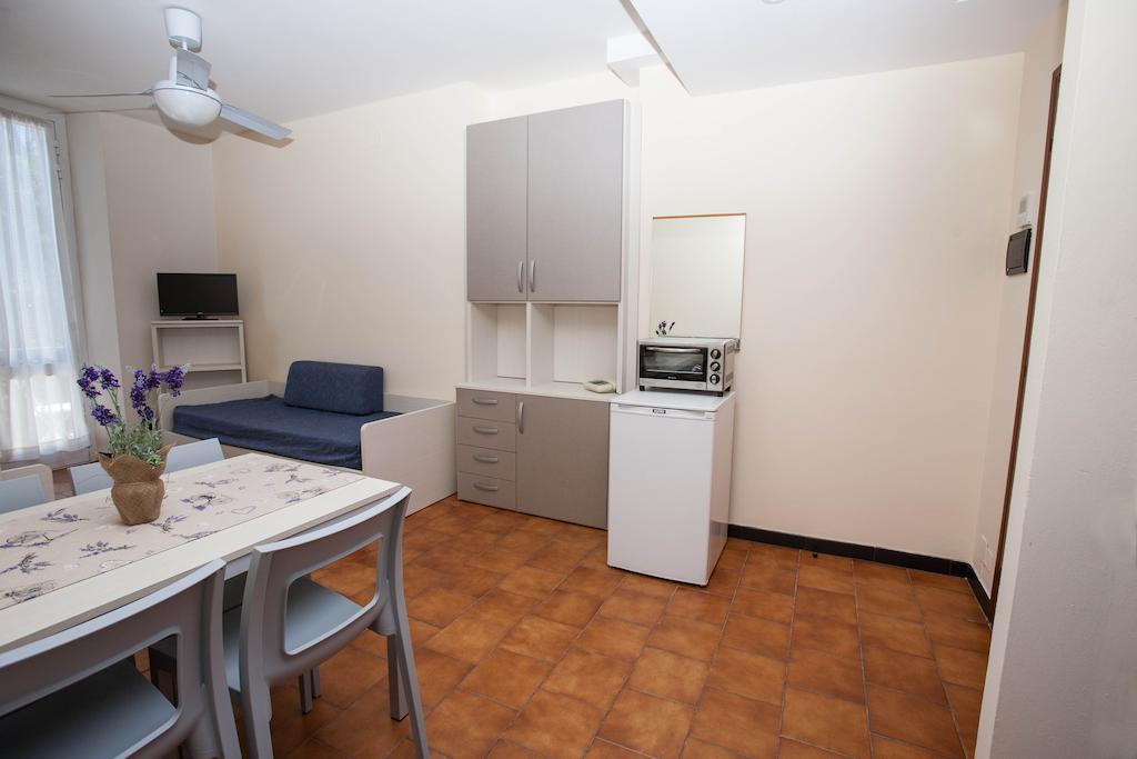 Residence Rta Villa Marina Империа Екстериор снимка