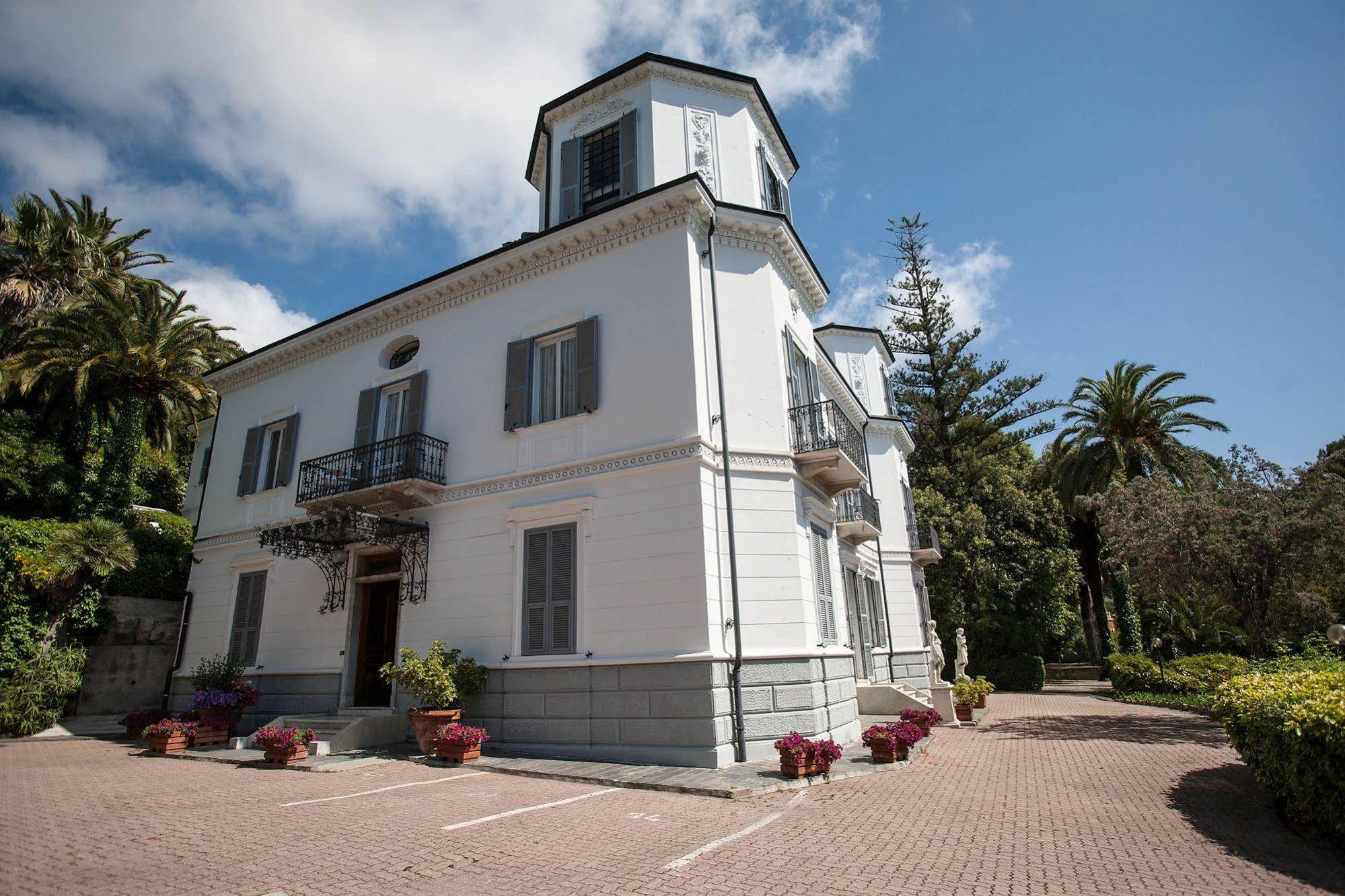 Residence Rta Villa Marina Империа Екстериор снимка