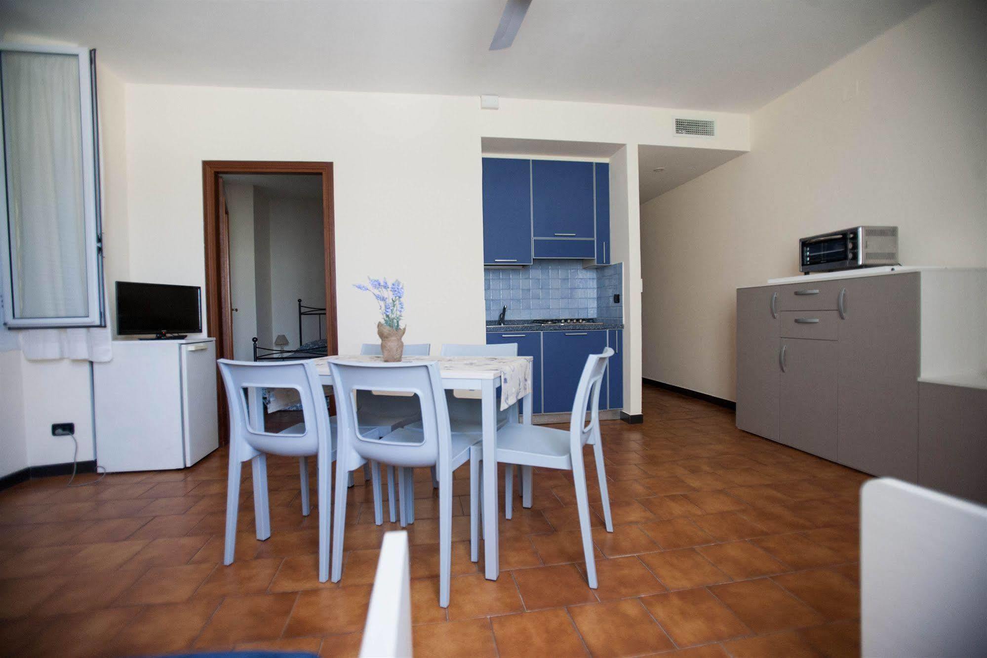 Residence Rta Villa Marina Империа Екстериор снимка