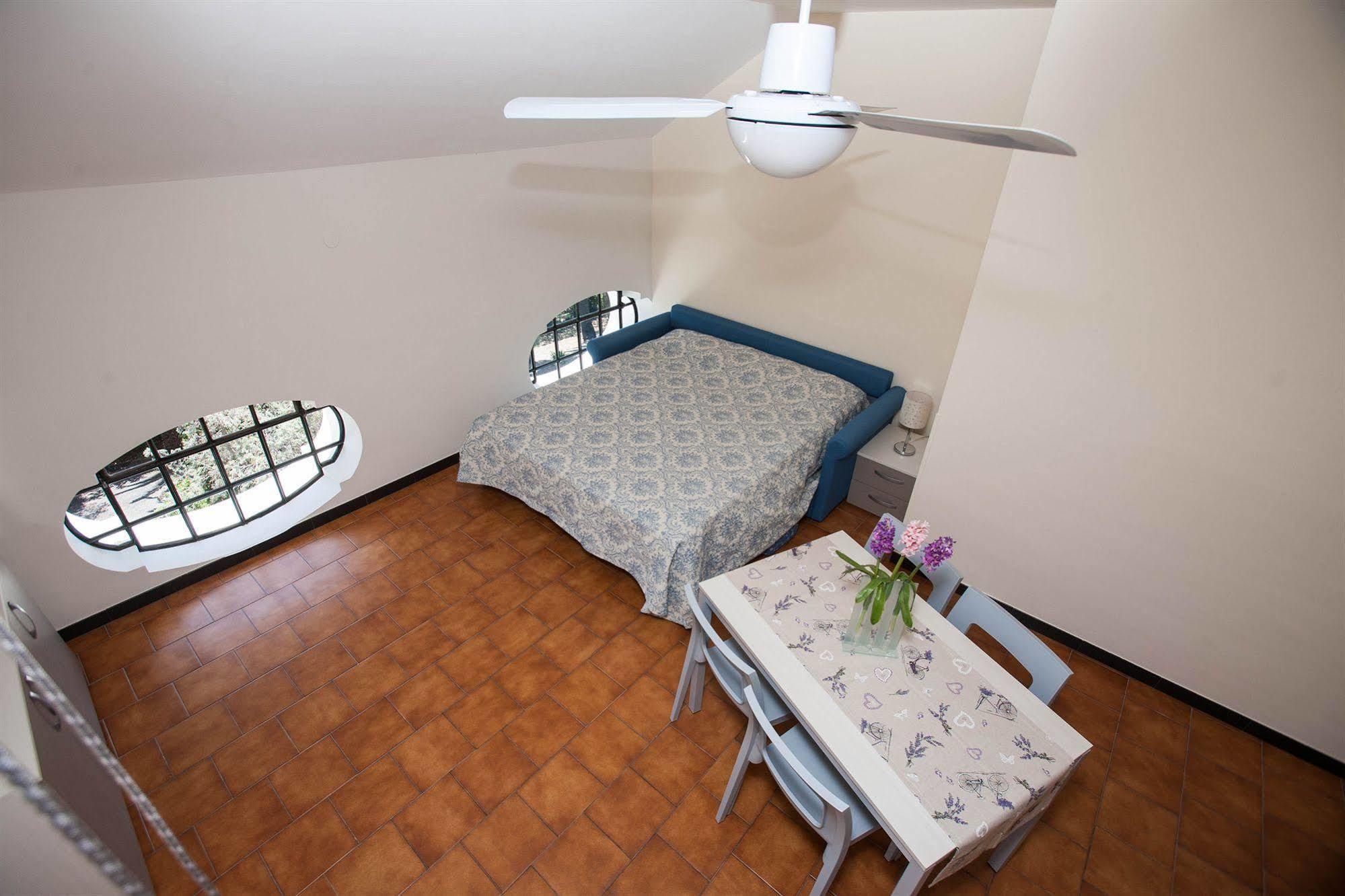 Residence Rta Villa Marina Империа Екстериор снимка
